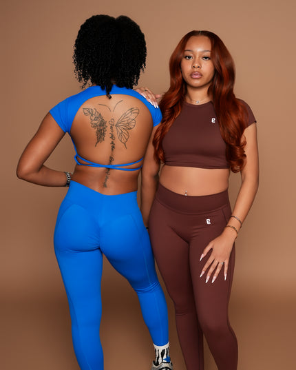 Crossback Set
